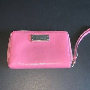 Marc by Marc Jacobs pink zip wallet